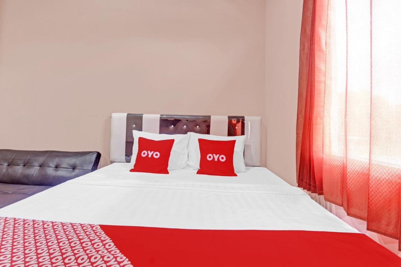 Oyo 90796 Hotel Mulya Indah Tambakmulya Ngoại thất bức ảnh