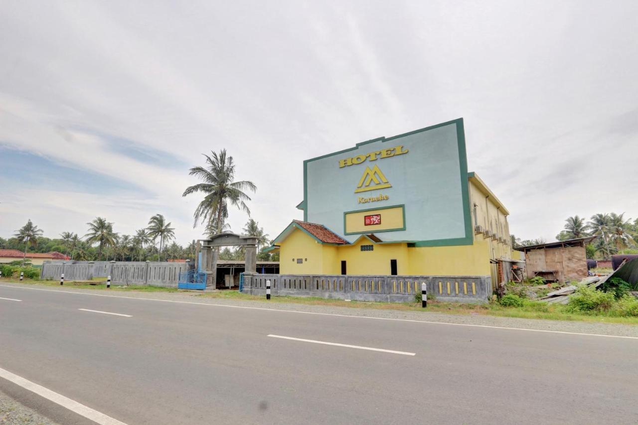 Oyo 90796 Hotel Mulya Indah Tambakmulya Ngoại thất bức ảnh