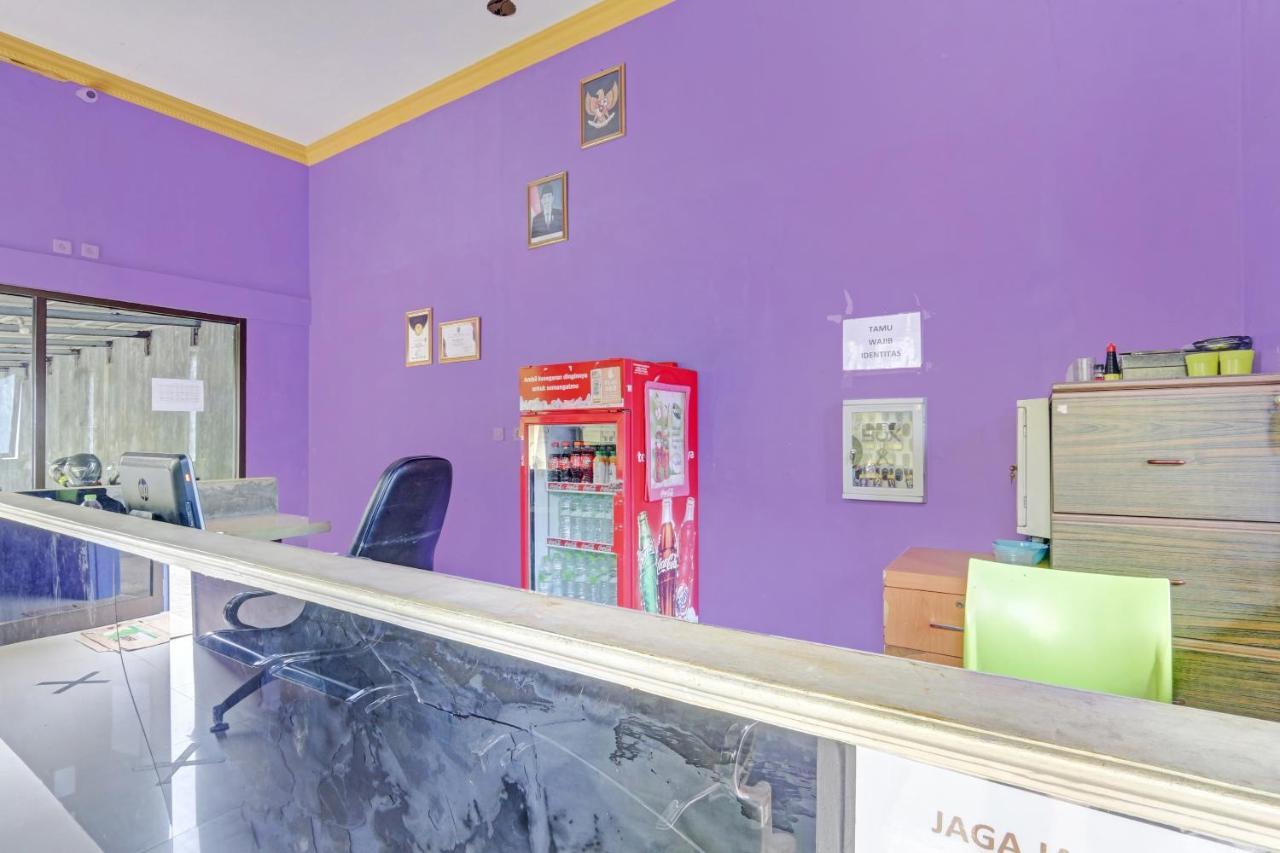 Oyo 90796 Hotel Mulya Indah Tambakmulya Ngoại thất bức ảnh