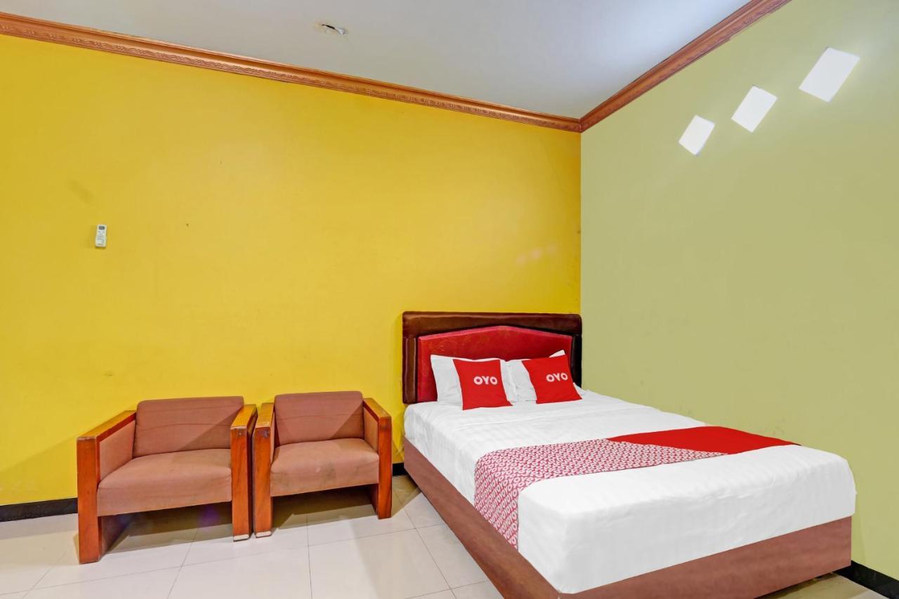 Oyo 90796 Hotel Mulya Indah Tambakmulya Ngoại thất bức ảnh